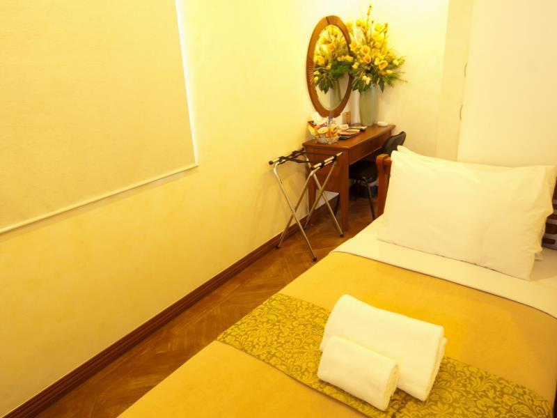 Avitel Hotel Makati City Dış mekan fotoğraf