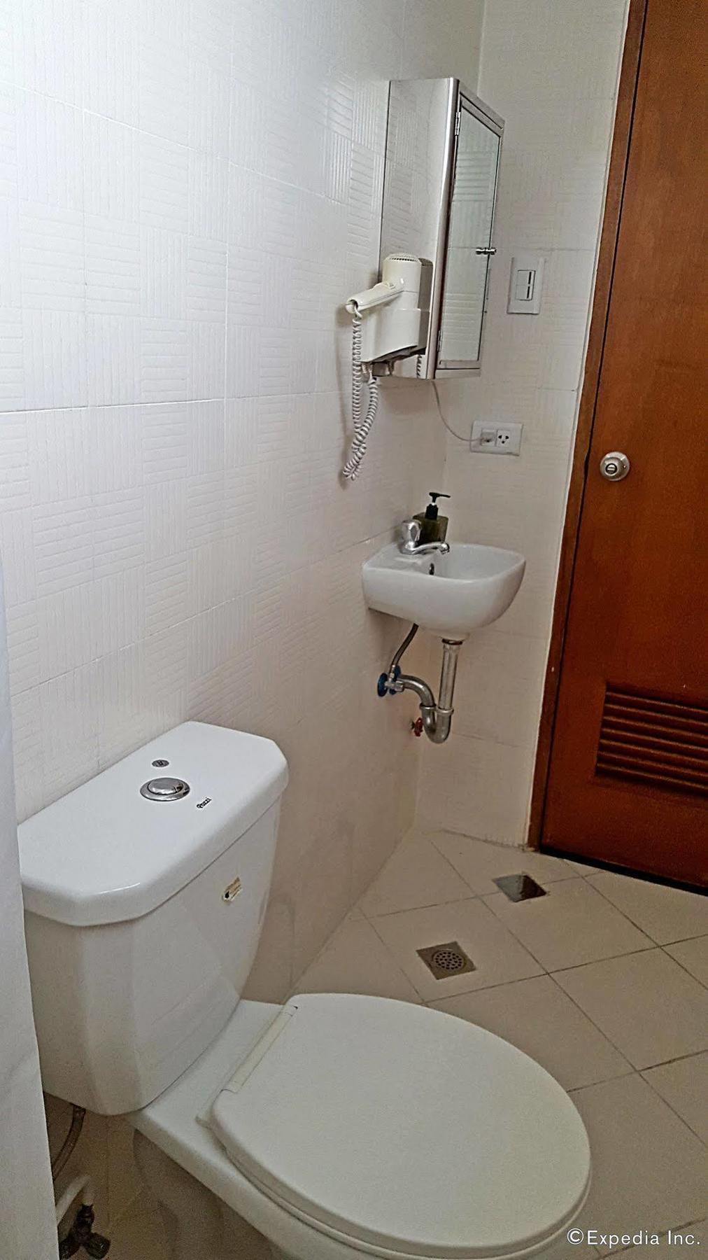 Avitel Hotel Makati City Dış mekan fotoğraf
