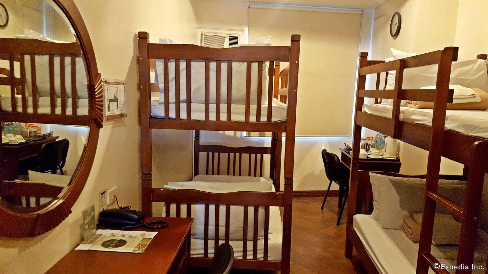 Avitel Hotel Makati City Dış mekan fotoğraf